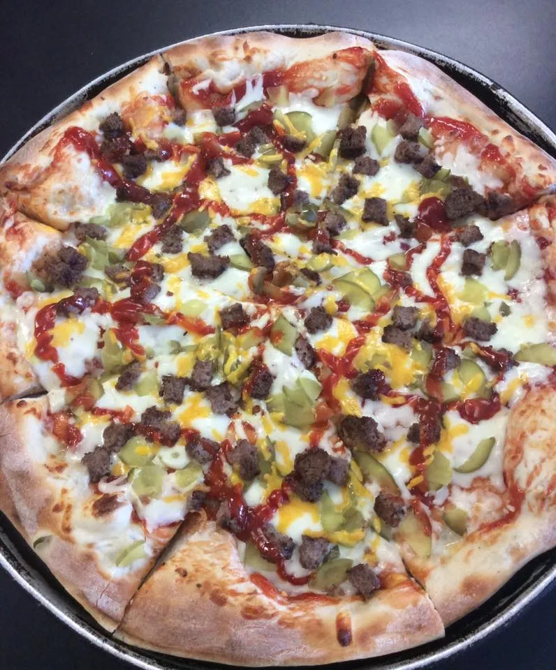 Grilled Chicken with Bacon Pizza Pie